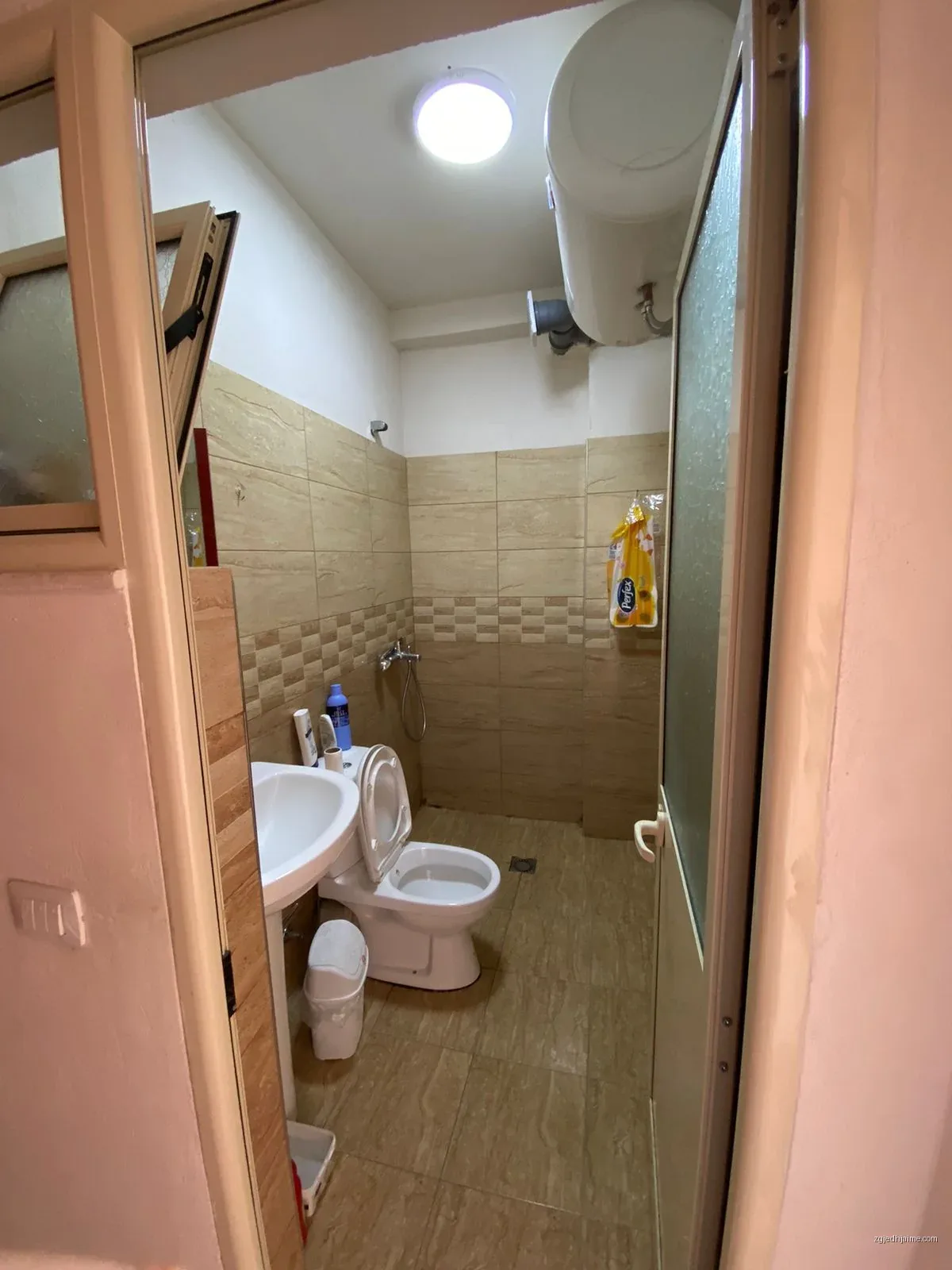 APARTAMENT 2+1.40000 LEKE.RRUGA 5 MAJI.BIG MARKET — foto 6
