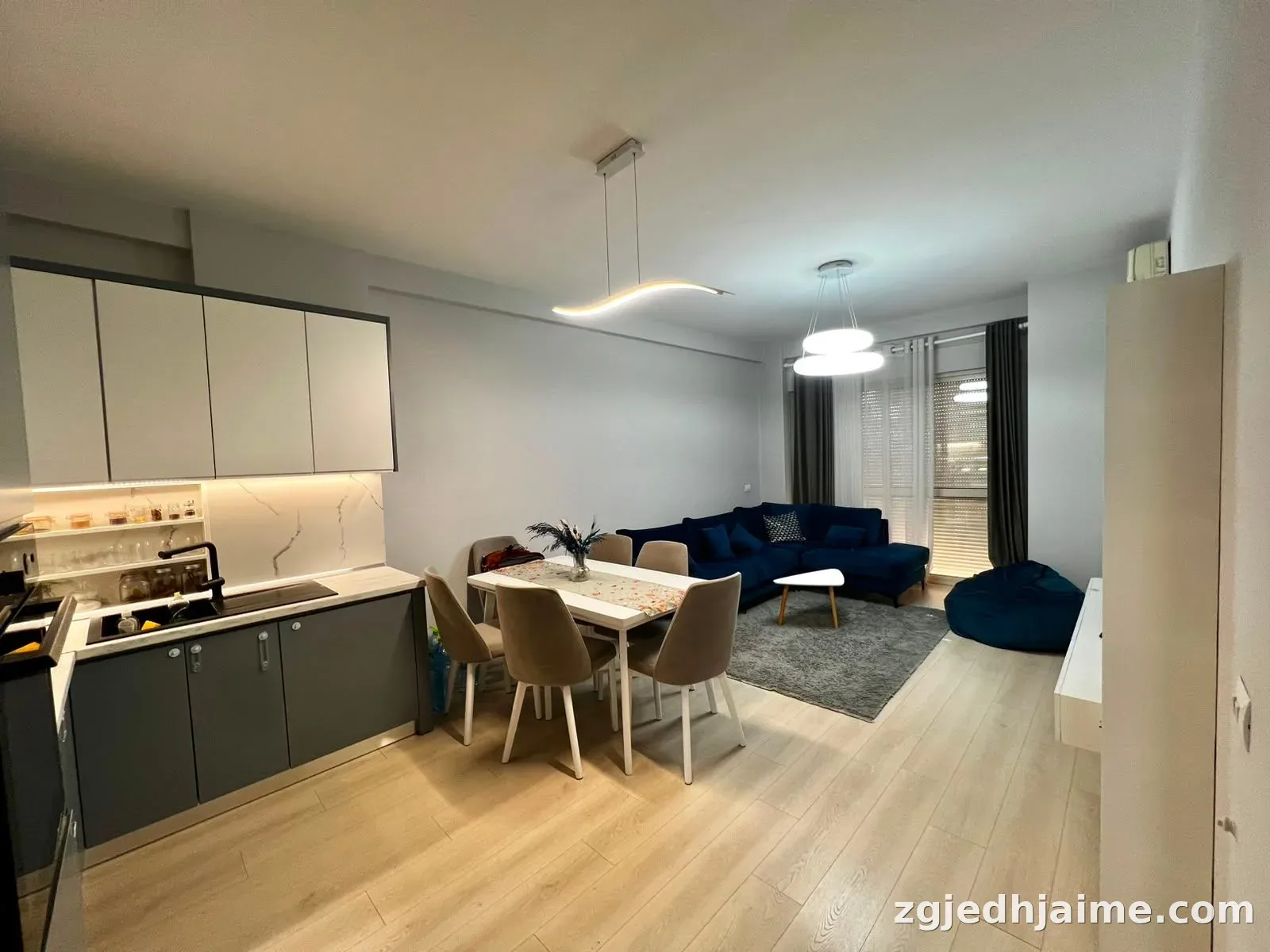 APARTAMENT 2+1+2 TUALETE. 70000 LEKE.DON BOSKO. — foto 1