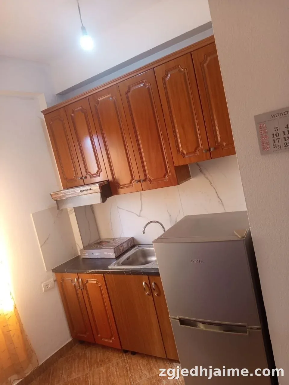 GARSONIERE 24,000 LEKE RRUGA E DURRESIT — foto 1