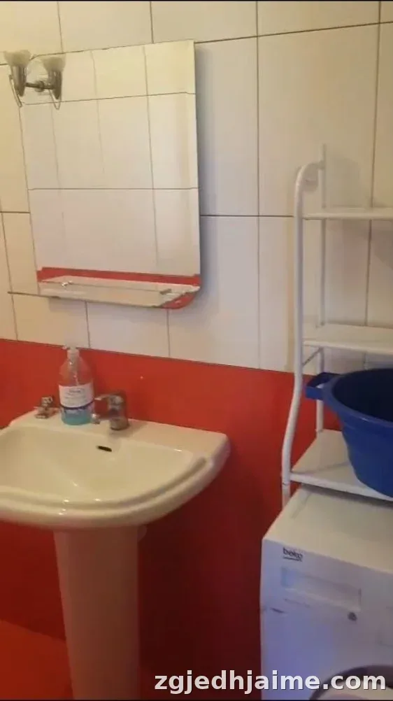 APARTAMENT 1+1 25,000 LEKE QYTET STUDENTI — foto 4