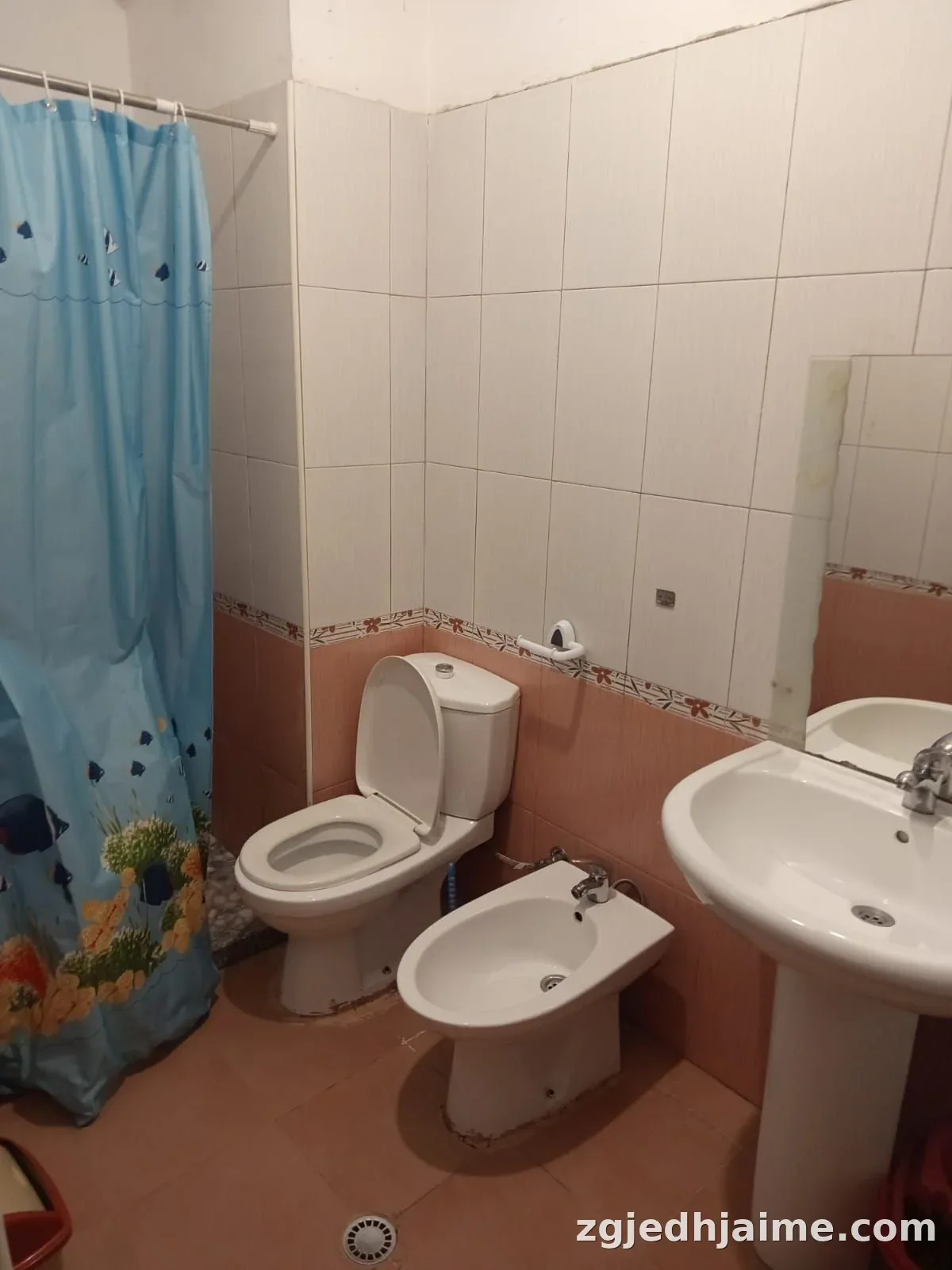 APARTAMENT 1+1. 35000 LEKE.RRUGA 5 MAJI — foto 3