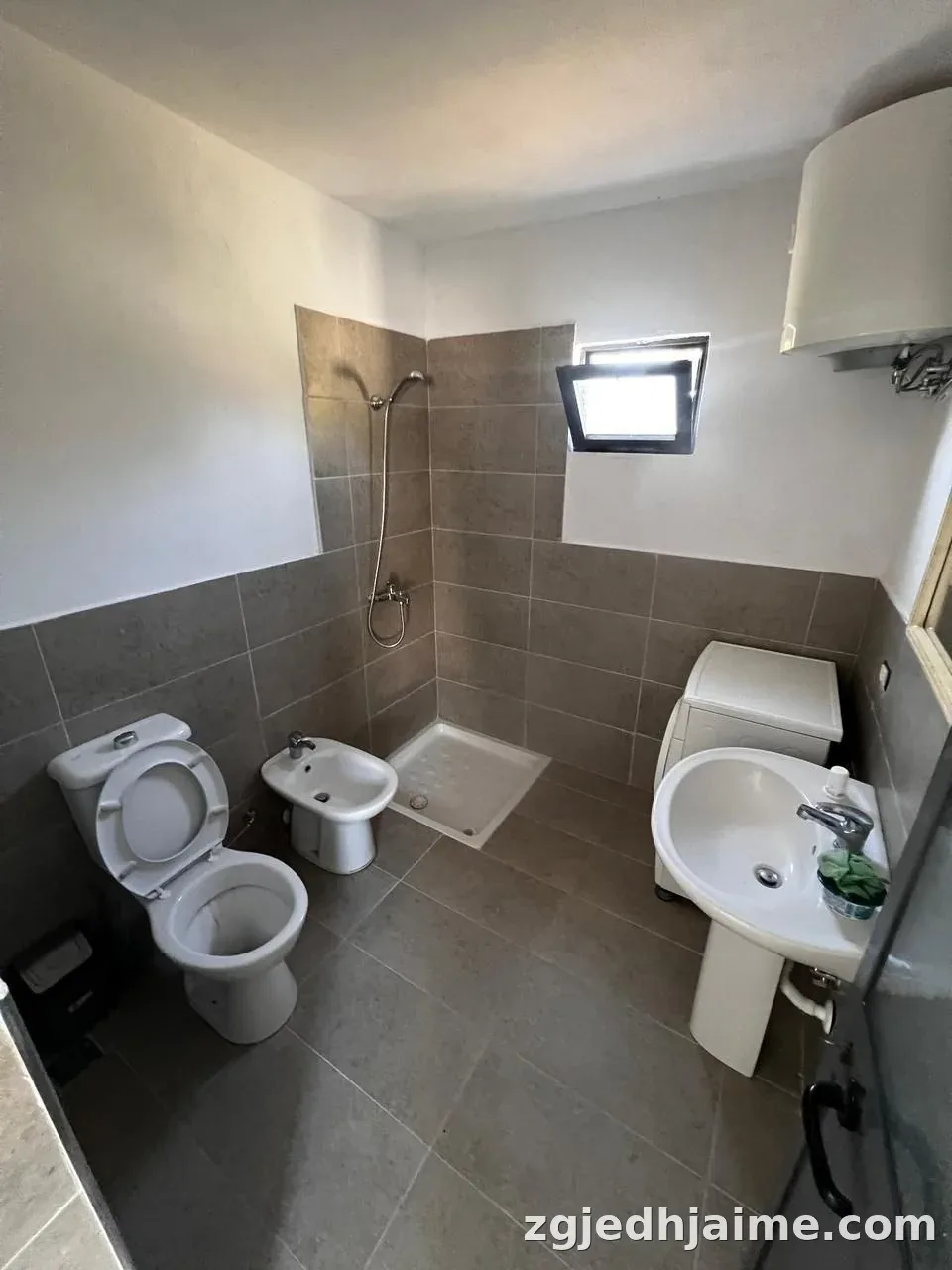 APARTAMENT 1+1 20,000 LEKE LAPRAKE — foto 4