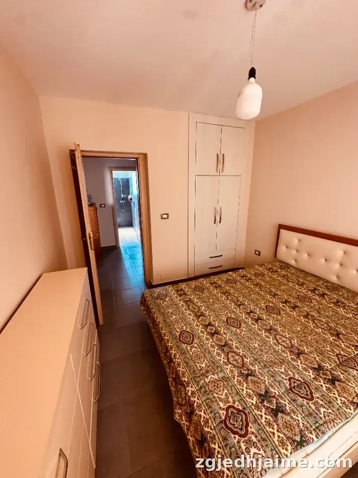 APARTAMENT 1+1. 45000 LEKE.FAKULTETI I MJEKSIS — foto 5