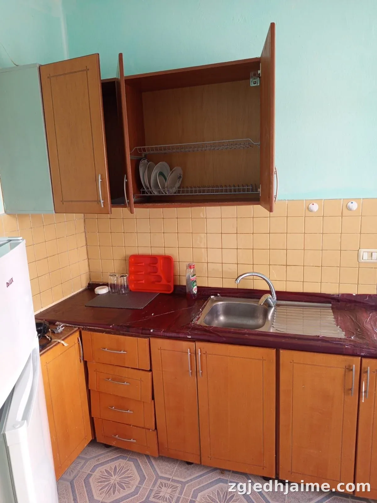 APARTAMENT 2+1. 32000 LEKE.RRUGA 5 MAJI — foto 3