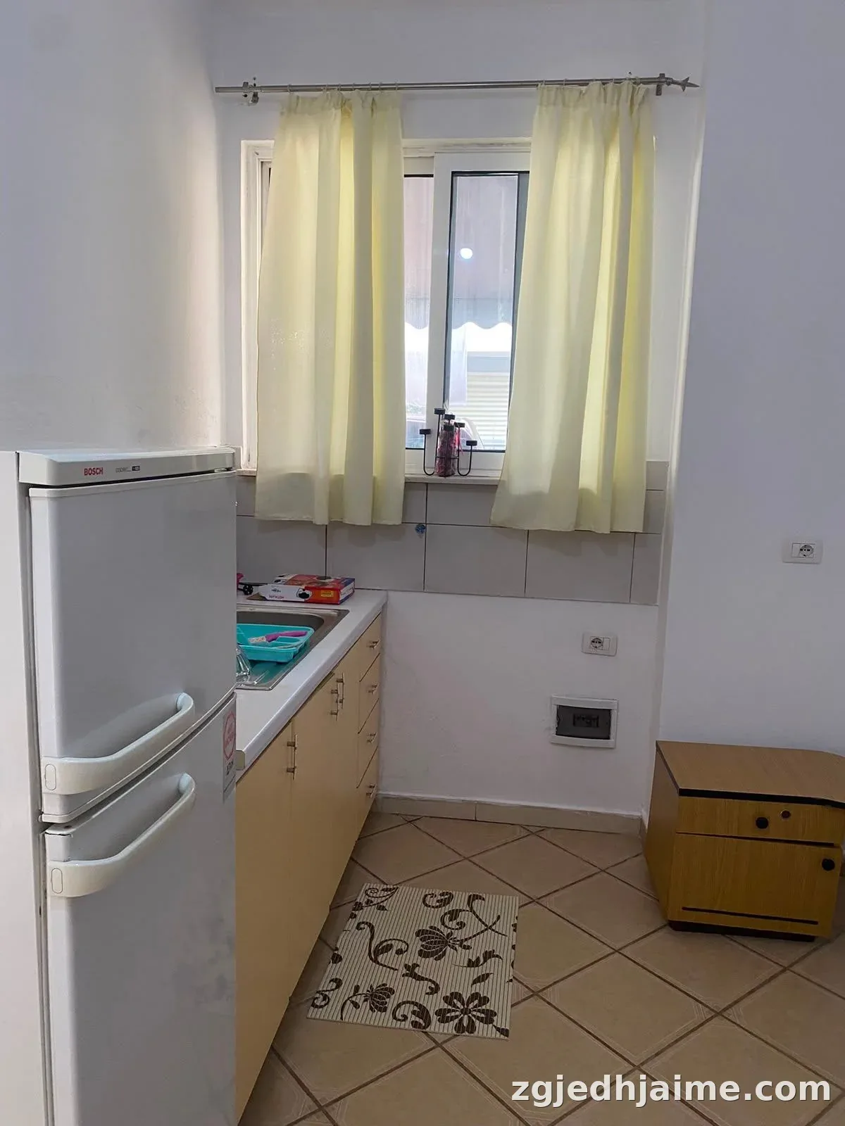 GARSIONERE 27000 LEKE.TREGU USHQIMOR,PALLATI ME SHIGJETA — foto 1