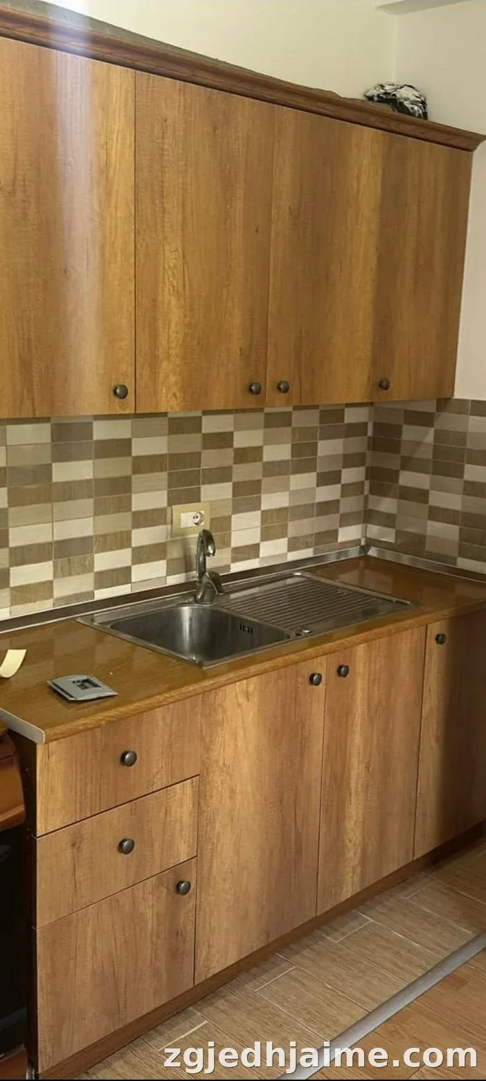GARSIONERE 25000 LEKE,ASTIR — foto 3