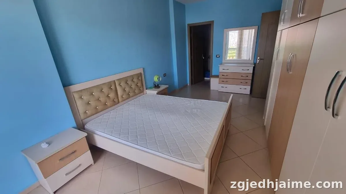 APARTAMENT 2+1+2 TUALETE. 40000 LEKE.YZBERISHT — foto 3