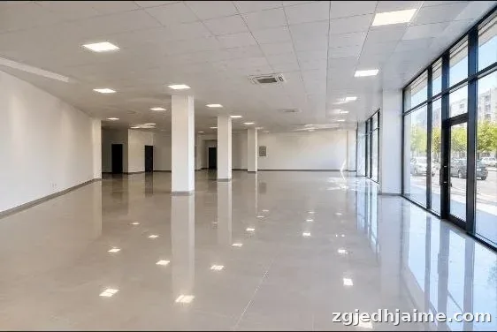 ZYRE 150,000 LEKE KOMBINAT — foto 1