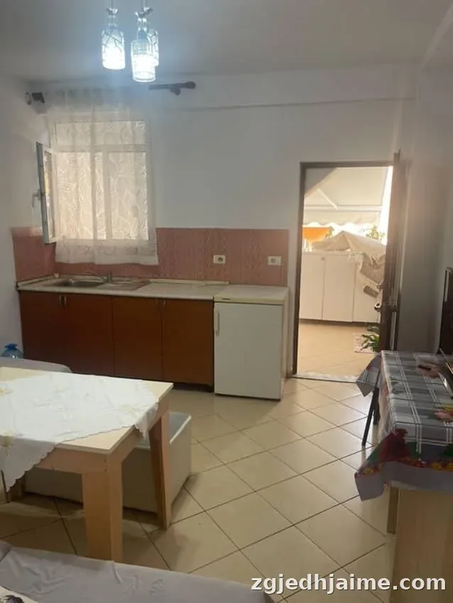 Apartament 1+1. 40000 leke .Fakulteti i mjeksis — foto 2