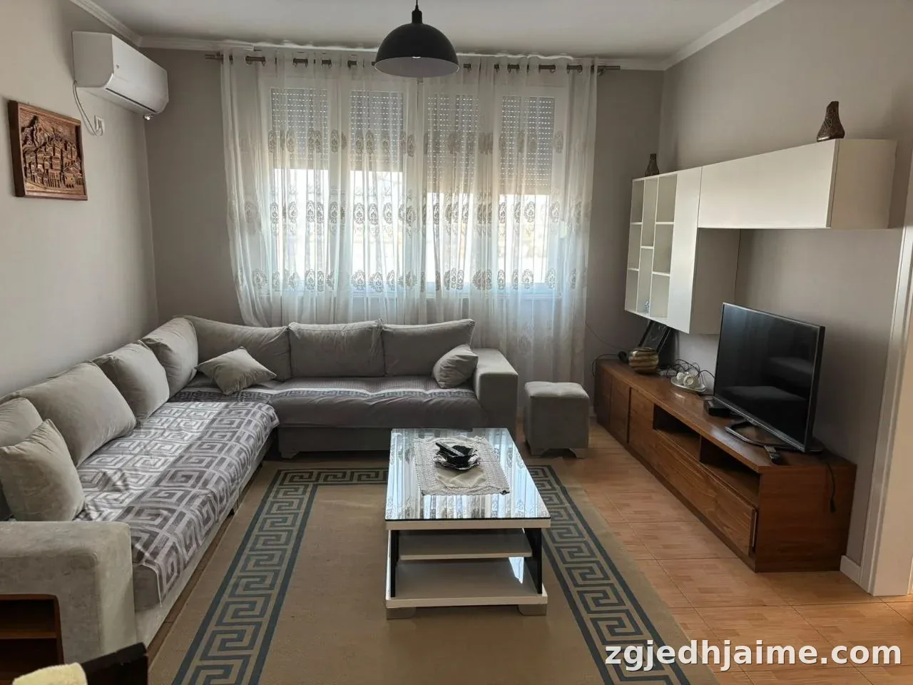 APARTAMENT 2+1 55,000 LEKE SIRI KODRA — foto 1