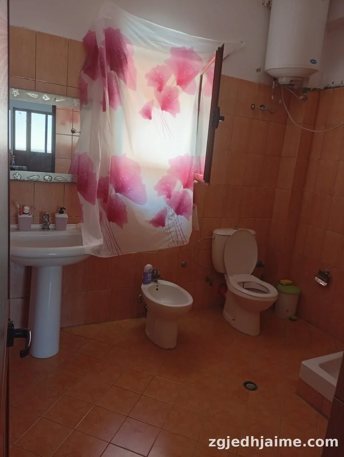 NDARJE QERAJE,ASTIR — foto 4
