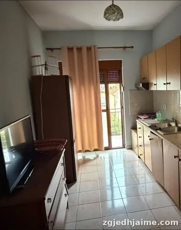 APARTAMENT 1+1 35,000 LEKE PORCELAN — foto 3