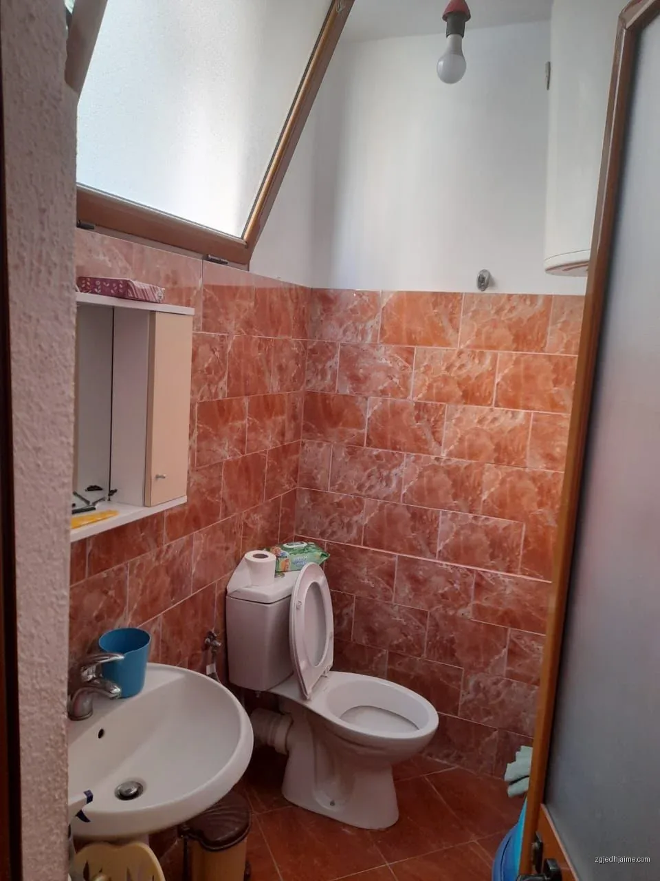 APARTAMENT 1+1.  33000 LEKE.ASTIR — foto 4