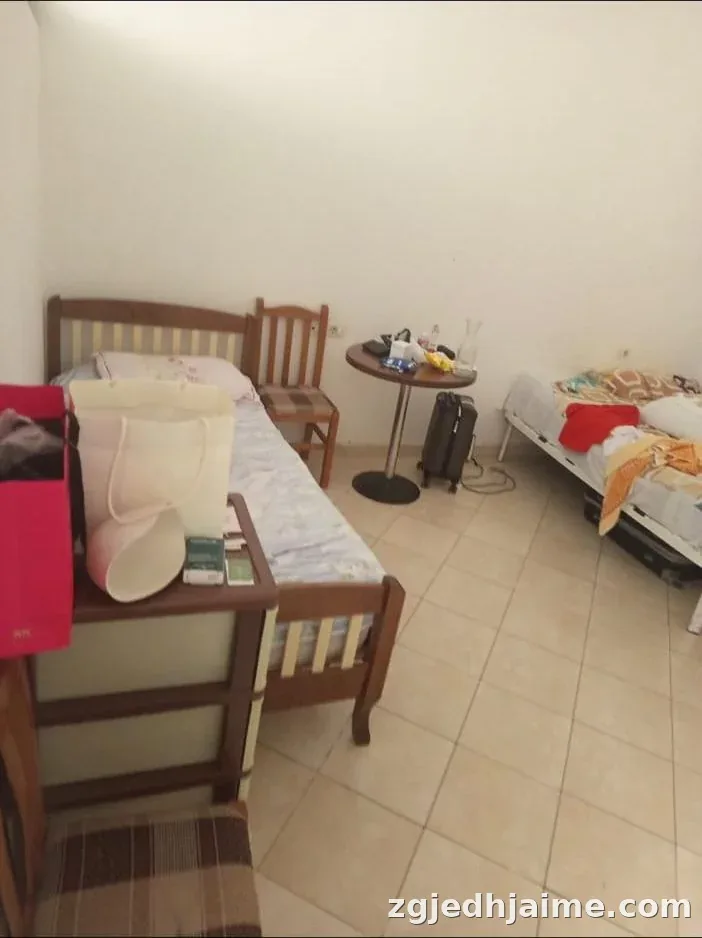 APARTAMENT 1+1/ 27000 LEKE.FAKULTETI I MJEKSIS — foto 2