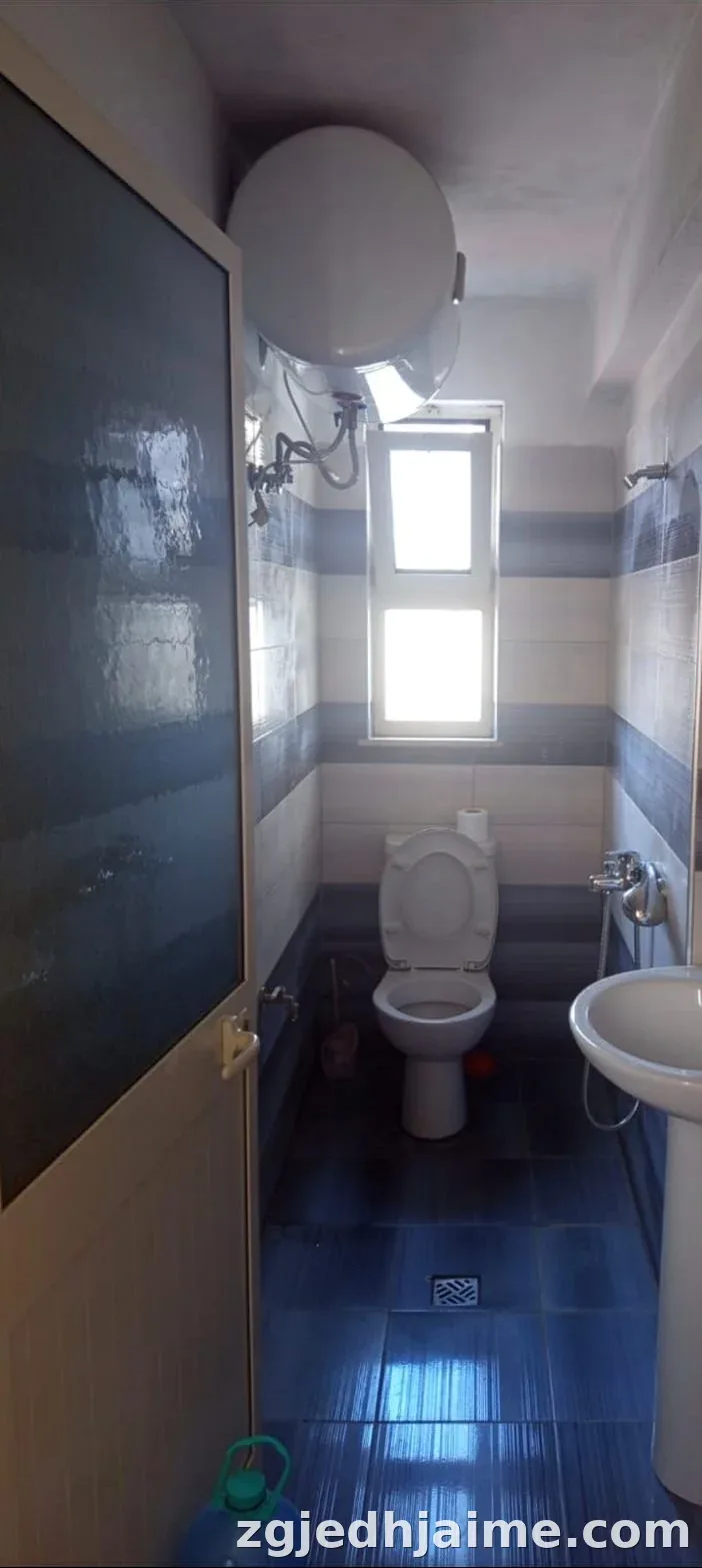 APARTAMENT 1+1. 30000 LEKE.5 MAJI — foto 2