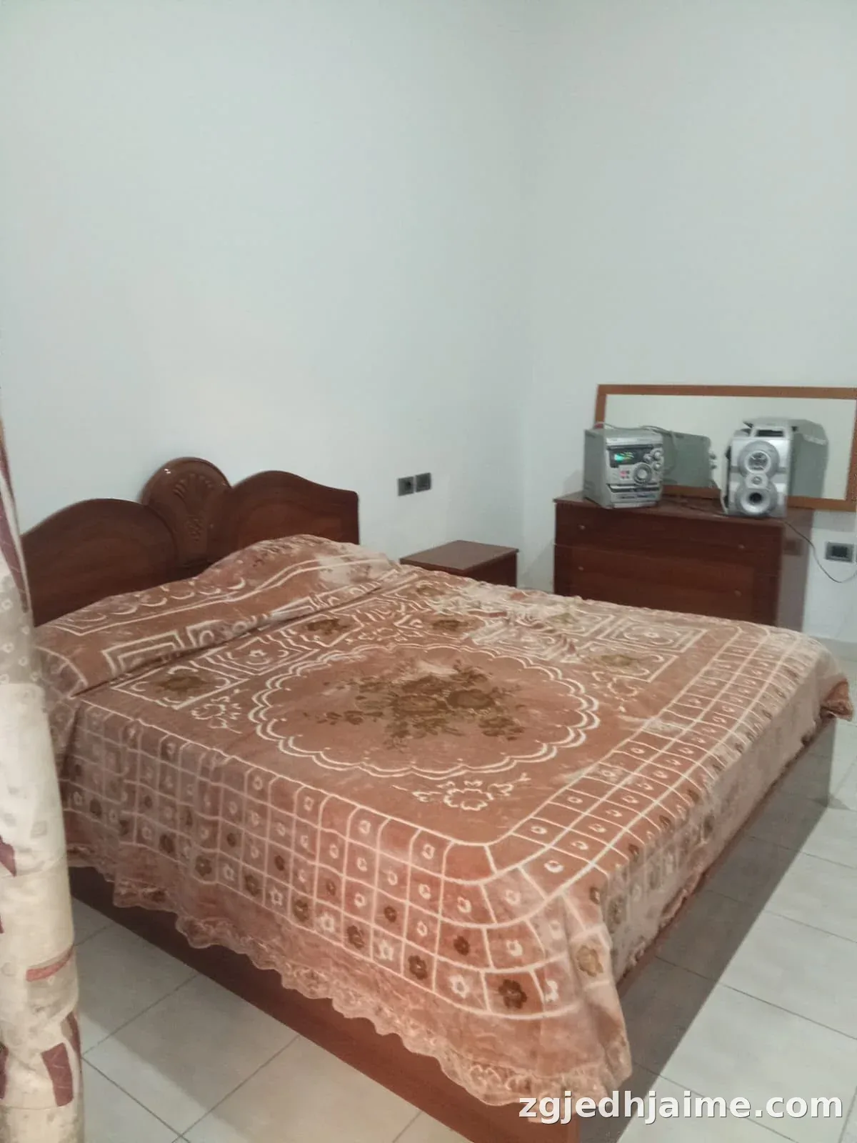 APARTAMENT 1+1.30000 LEKE.RRUGA 5 MAJI — foto 2