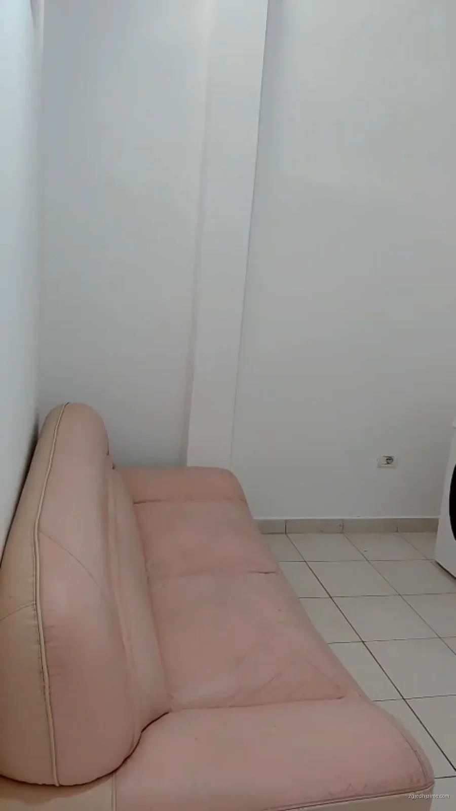 Apartament 1+1. 28000 LEKE. QYTET STUDENTI — foto 2