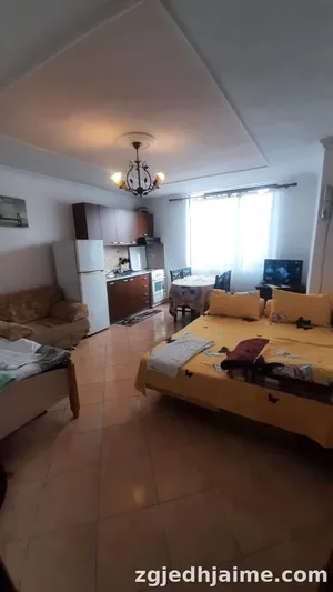 Foto 1/6