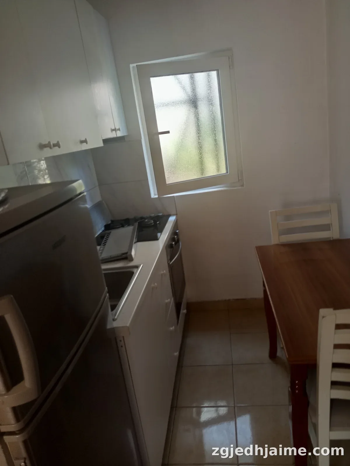 Garsionere  26000 leke.Fakulteti Ekonomik — foto 1