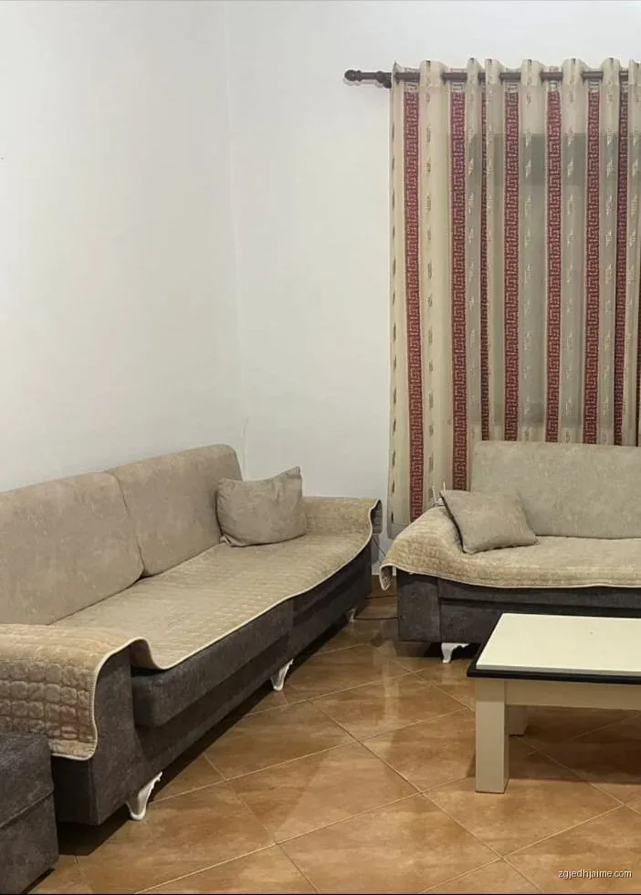 APARTAMENT 1+1. 270 EURO. QYTET STUDENTI. — foto 1