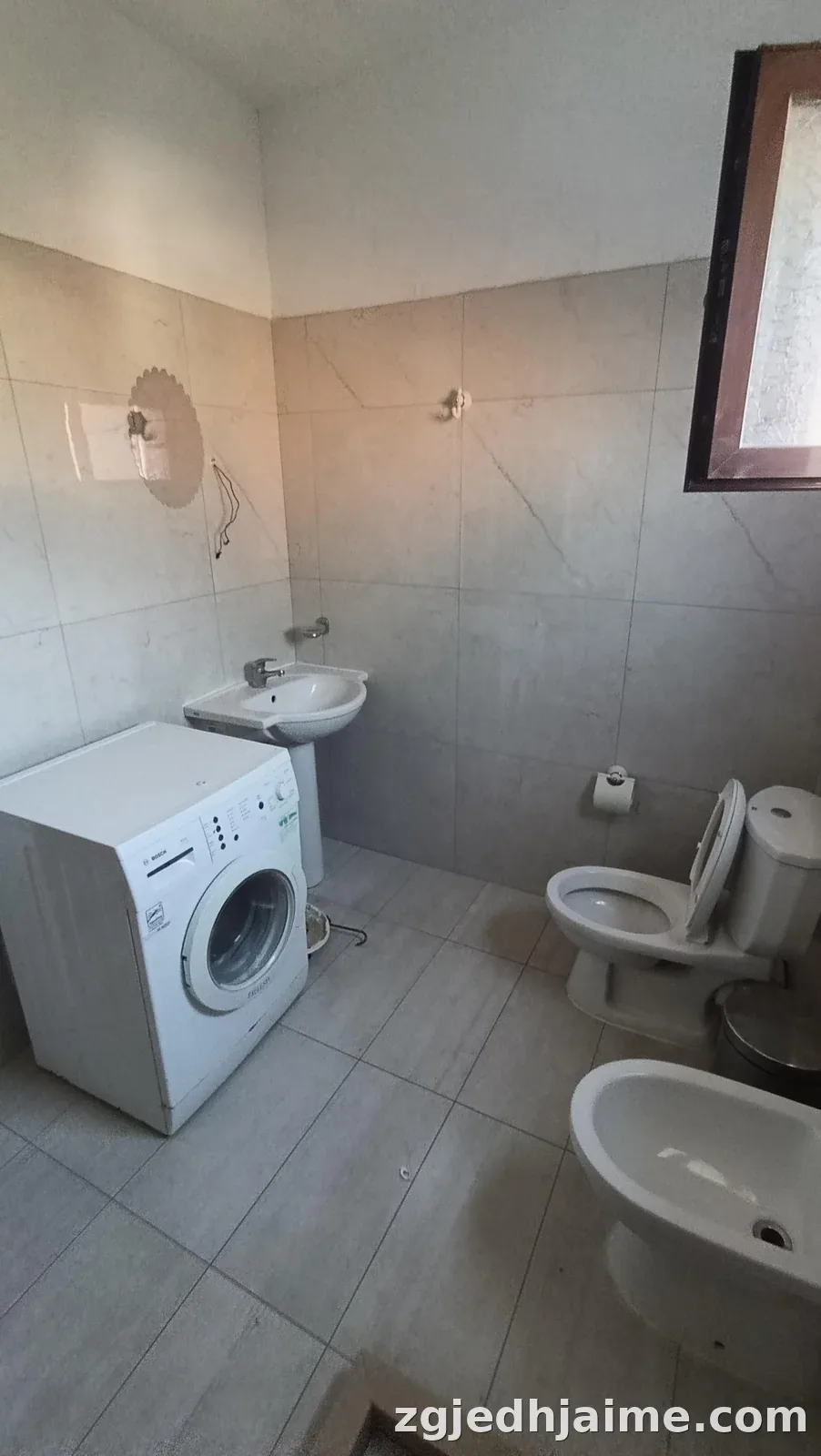 APARTAMENT 1+1. 40000 LEKE.RRUGA 5 MAJI — foto 5
