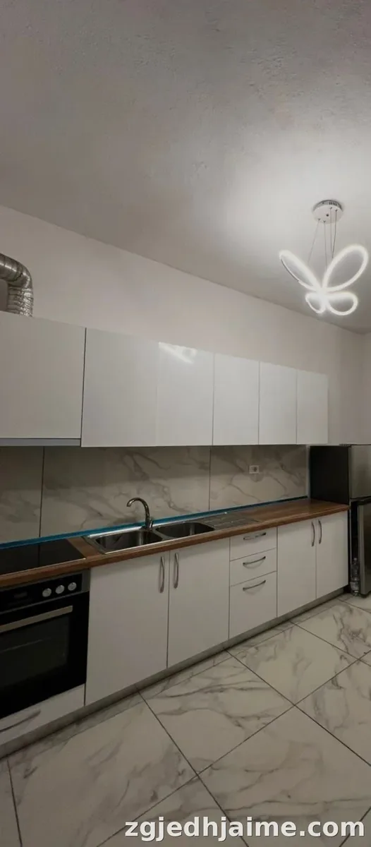 APARTAMENT 2+1. 35000 LEKE.SIRI KODRA
