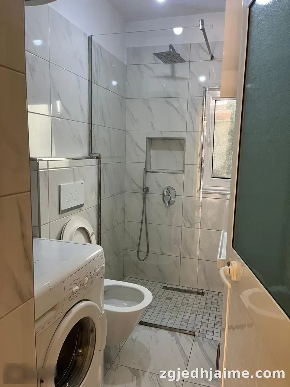 GARSONIERE 28,000 LEKE QYTET STUDENTI — foto 3