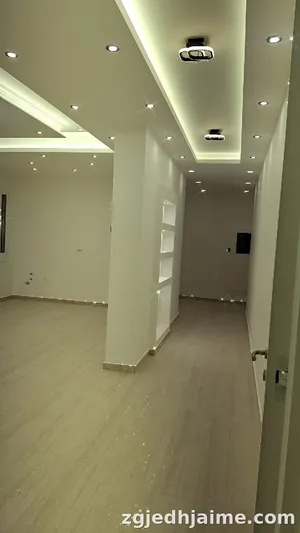 Foto 1/8