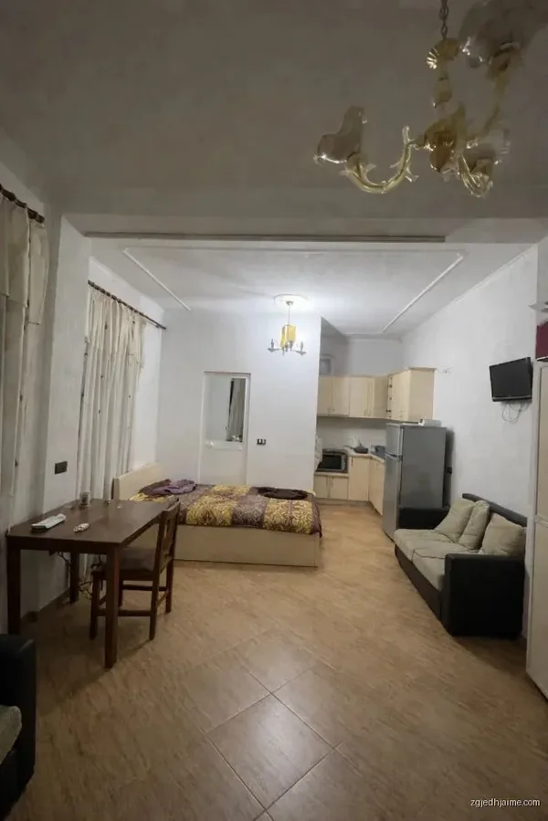 GARSIONERE 200 EURO.VILAT GJERMANE,KOPESHTI SARITO
