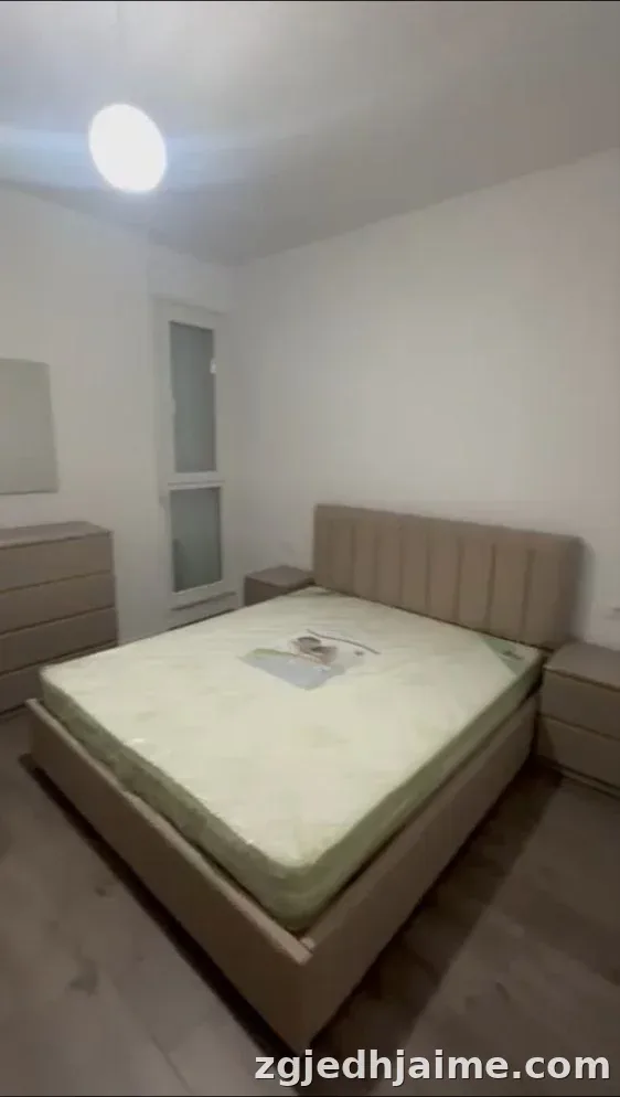 APARTAMENT 1+1 40,000 LEKE UNIVERS CITY — foto 3