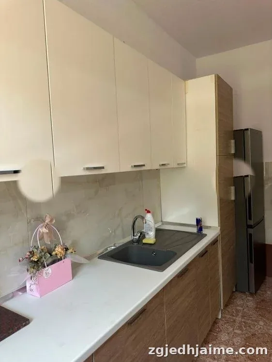 APARTAMENT 2+1 50,000 LEKE LAPRAKE — foto 1