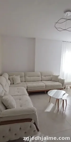 Foto 1/5