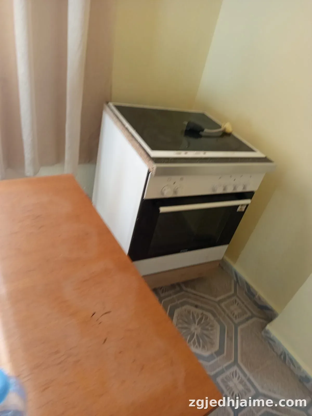 APARTAMENT 2+1. 33000 LEKE.RRUGA  5 MAJI — foto 3