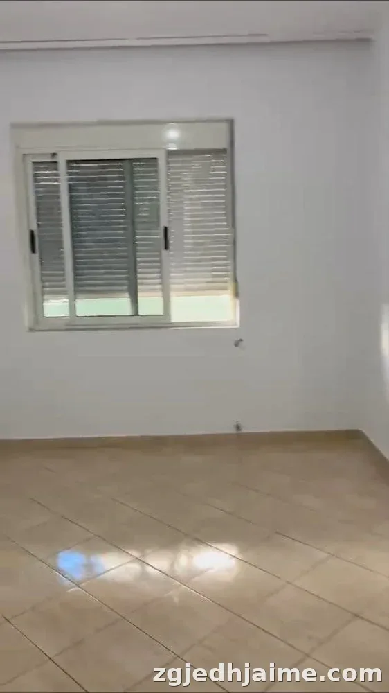 APARTAMENT 2+1 40,000 LEKE LAPRAKE — foto 3