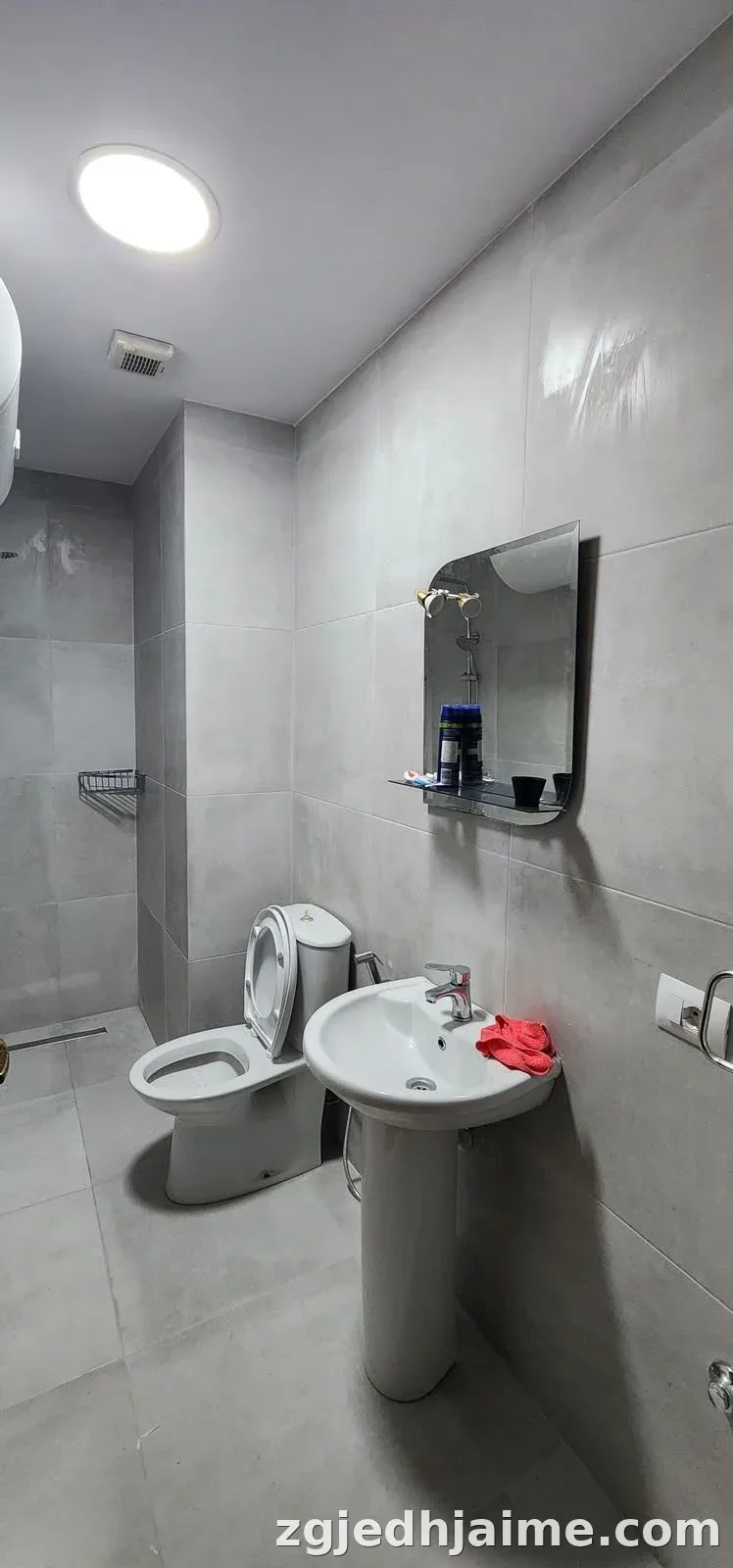APARTAMENT 2+1+2 TUALETE. 70000 LEKE.DON BOSKO. — foto 6