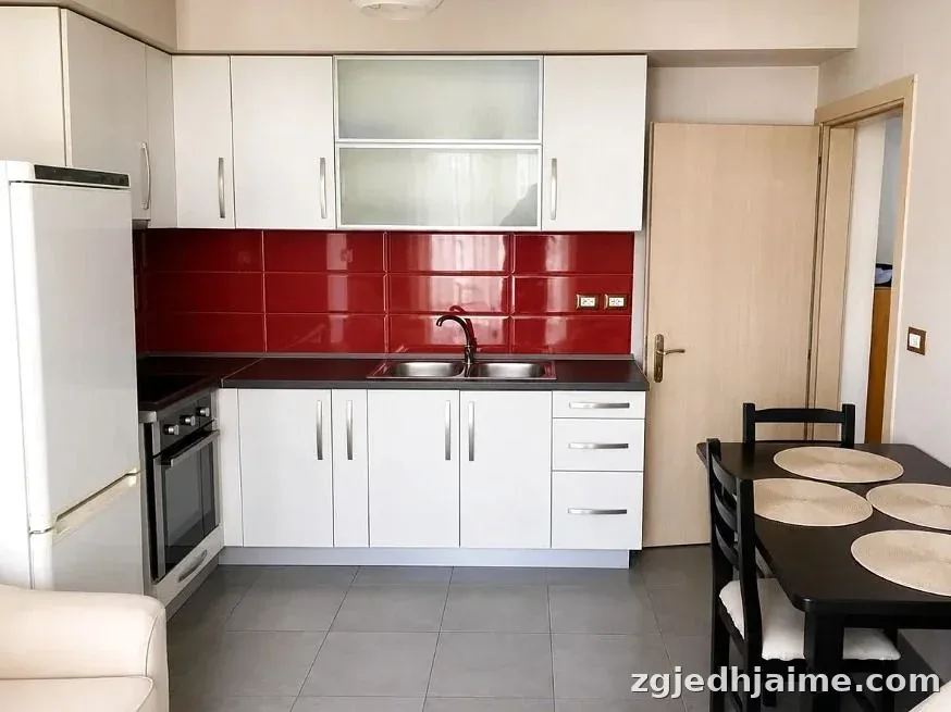 APARTAMENT 1+1 45,000 LEKE SHKOLLA E BASHKUAR — foto 3