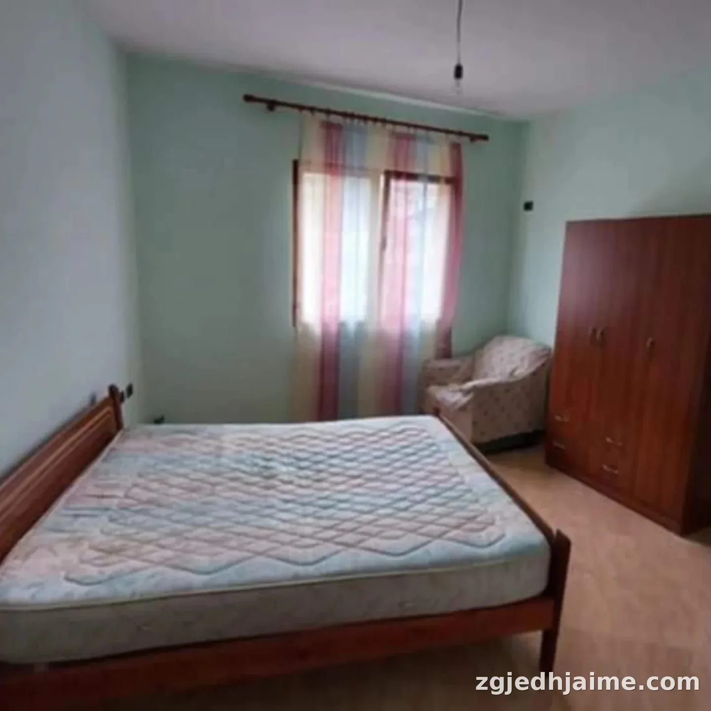 APARTAMENT 1+1 30,000 LEKE YZBERISHT — foto 2