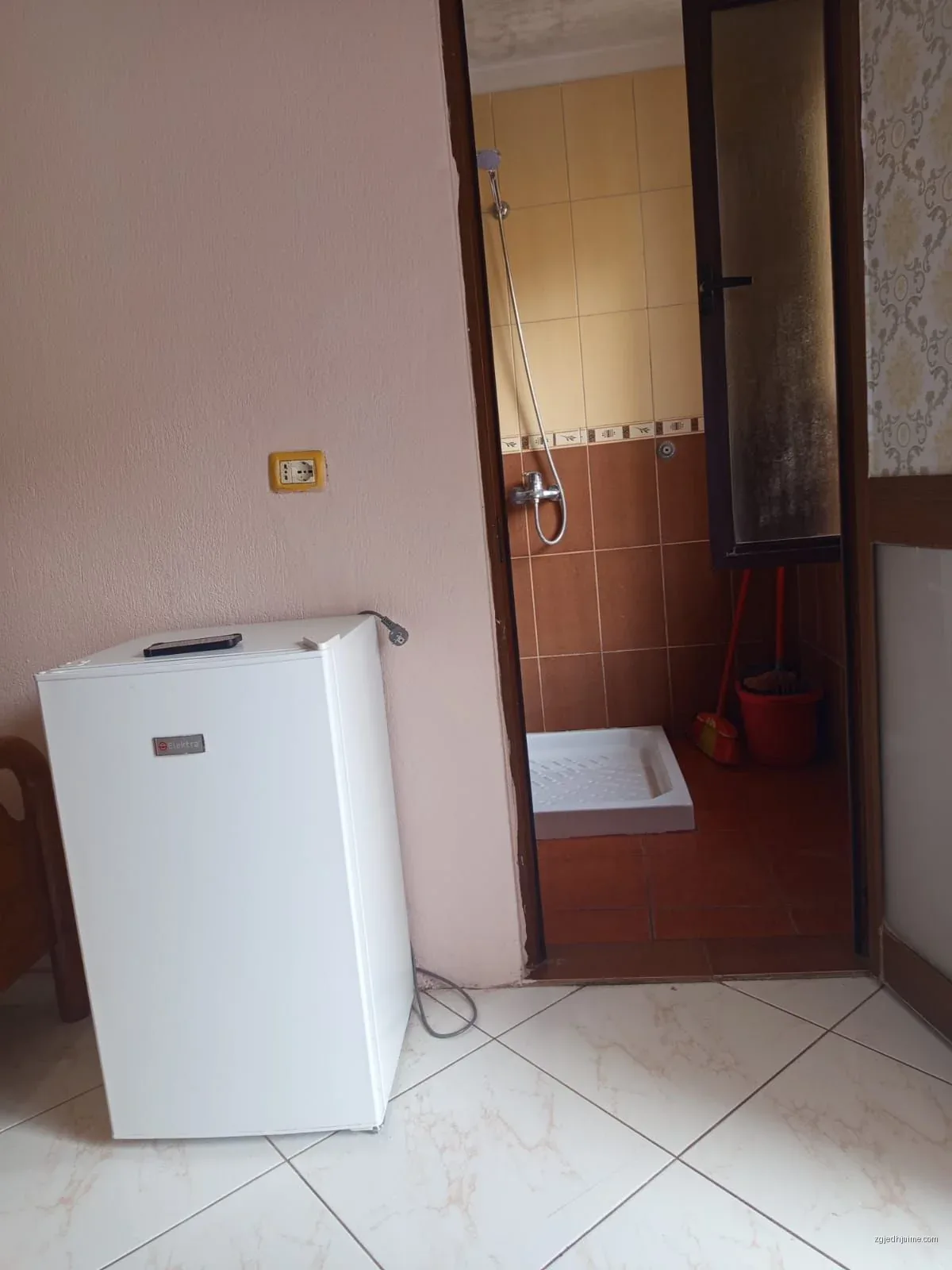 GARSIONERE 17000 LEKE.XHAMLLIK. — foto 3