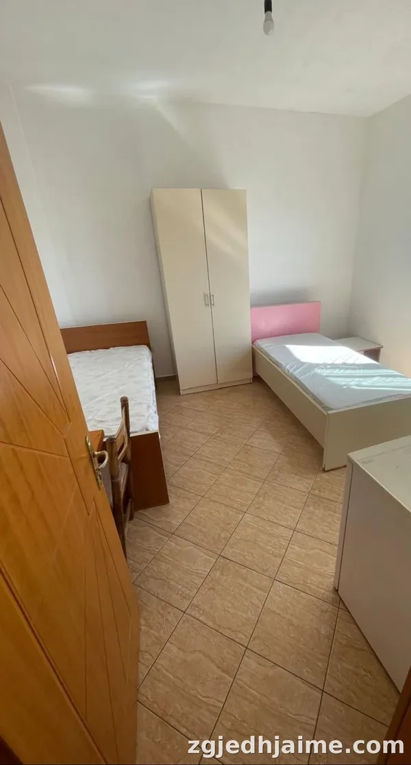 Garsionere 16000 leke. Vilat gjermane