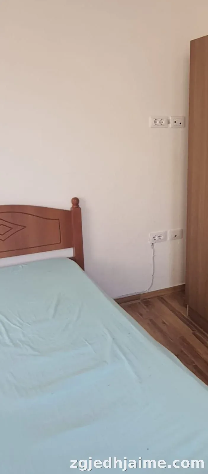 APARTAMENT 1+1. 22000 LEKE.ISH TREGU ELEKTRIK — foto 2