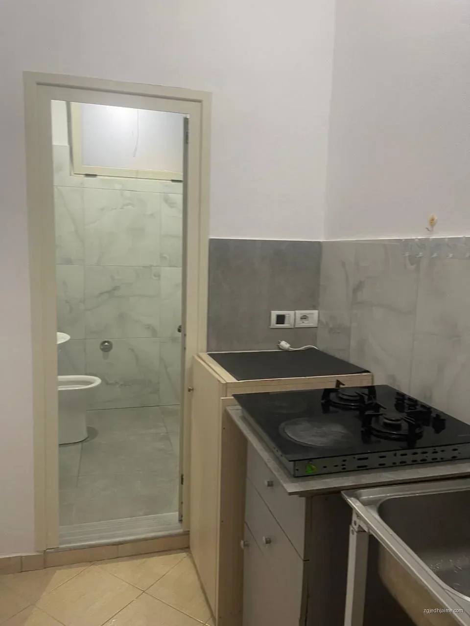 GARSIONERE 25000 LEKE.QYTET STUDENTI — foto 2