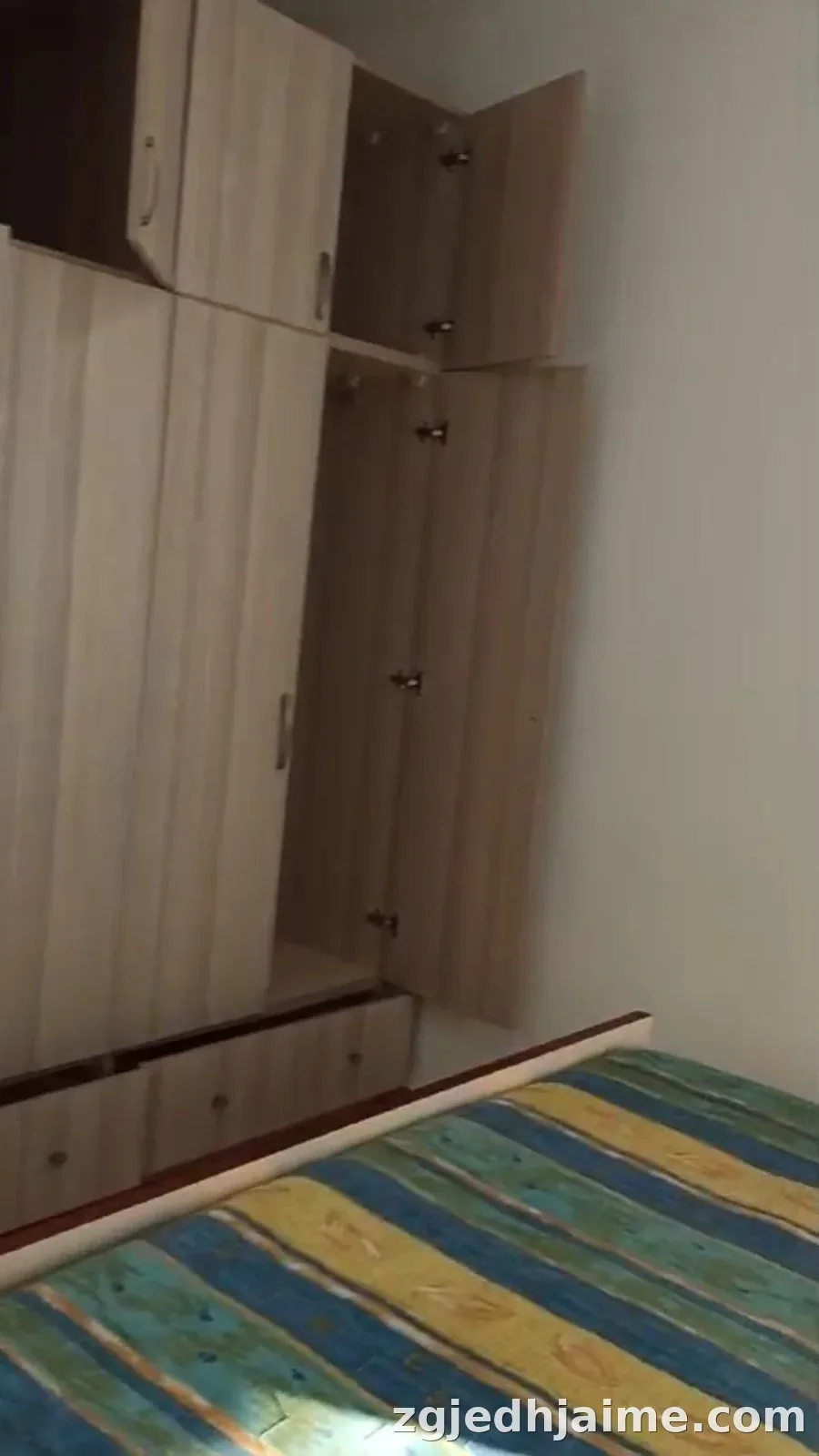 Apartament 1+1. 34000 leke. Rruga 5 maji — foto 4