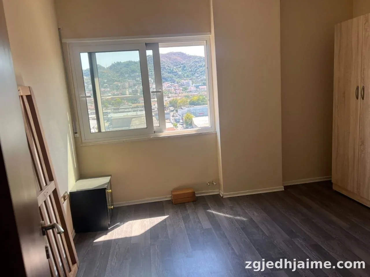 APARTAMENT 2+1 45,000 LEKE SPITALI AMERIKAN 3 — foto 2