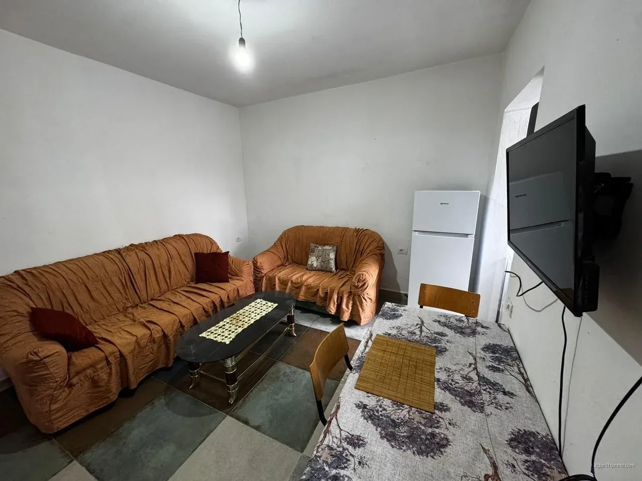 APARTAMENT 1+1. 22000 LEKE.PAS KOMPLEKSIT MALAZIAN,LAPRAKE — foto 1
