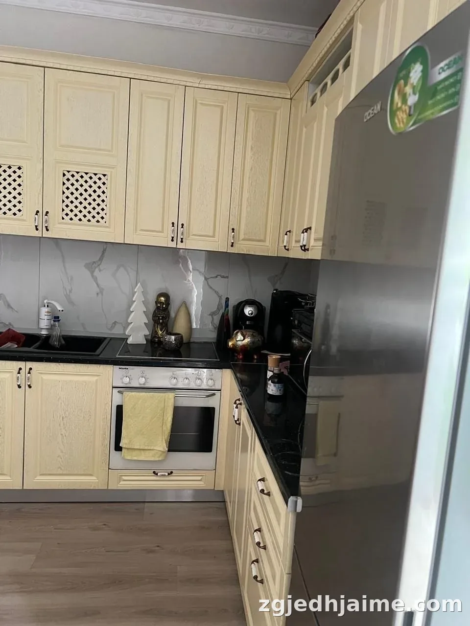 APARTAMENT 1+1 50,000 LEKE RRUGA E DIBRES — foto 2