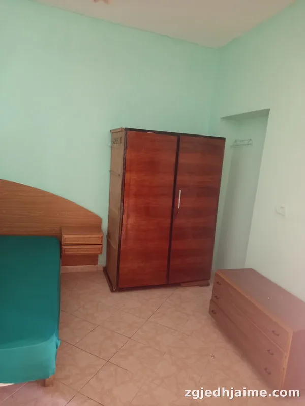 GARSIONERE 21000 LEKE.RRUGA 5 MAJI
