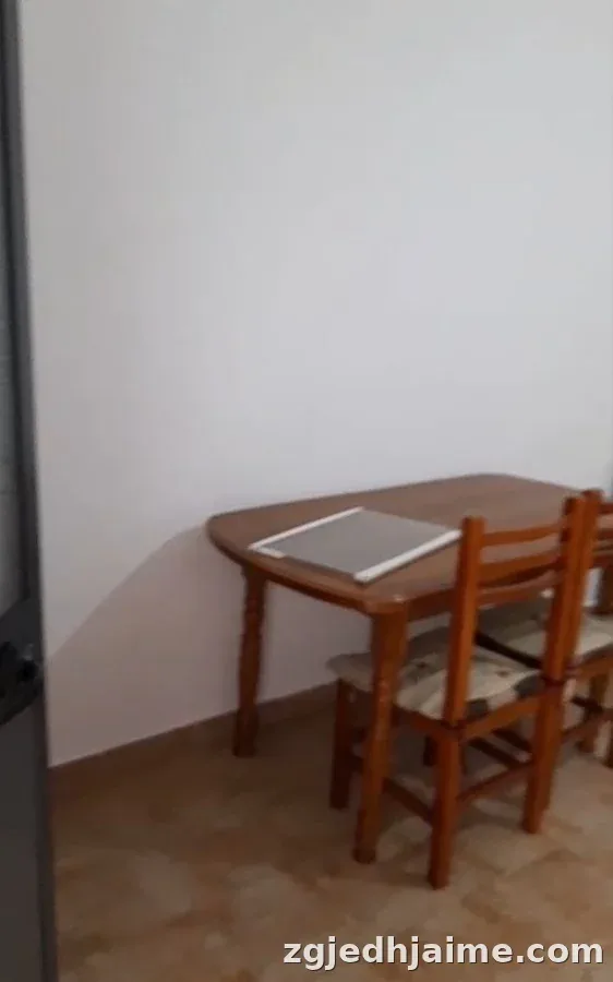 GARSONIERE 25,000 LEKE JORDAN MISJA, PRANE MECE HOTEL — foto 5