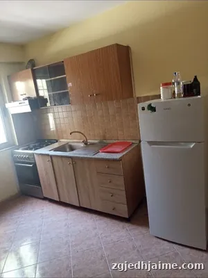 apartment Astiri